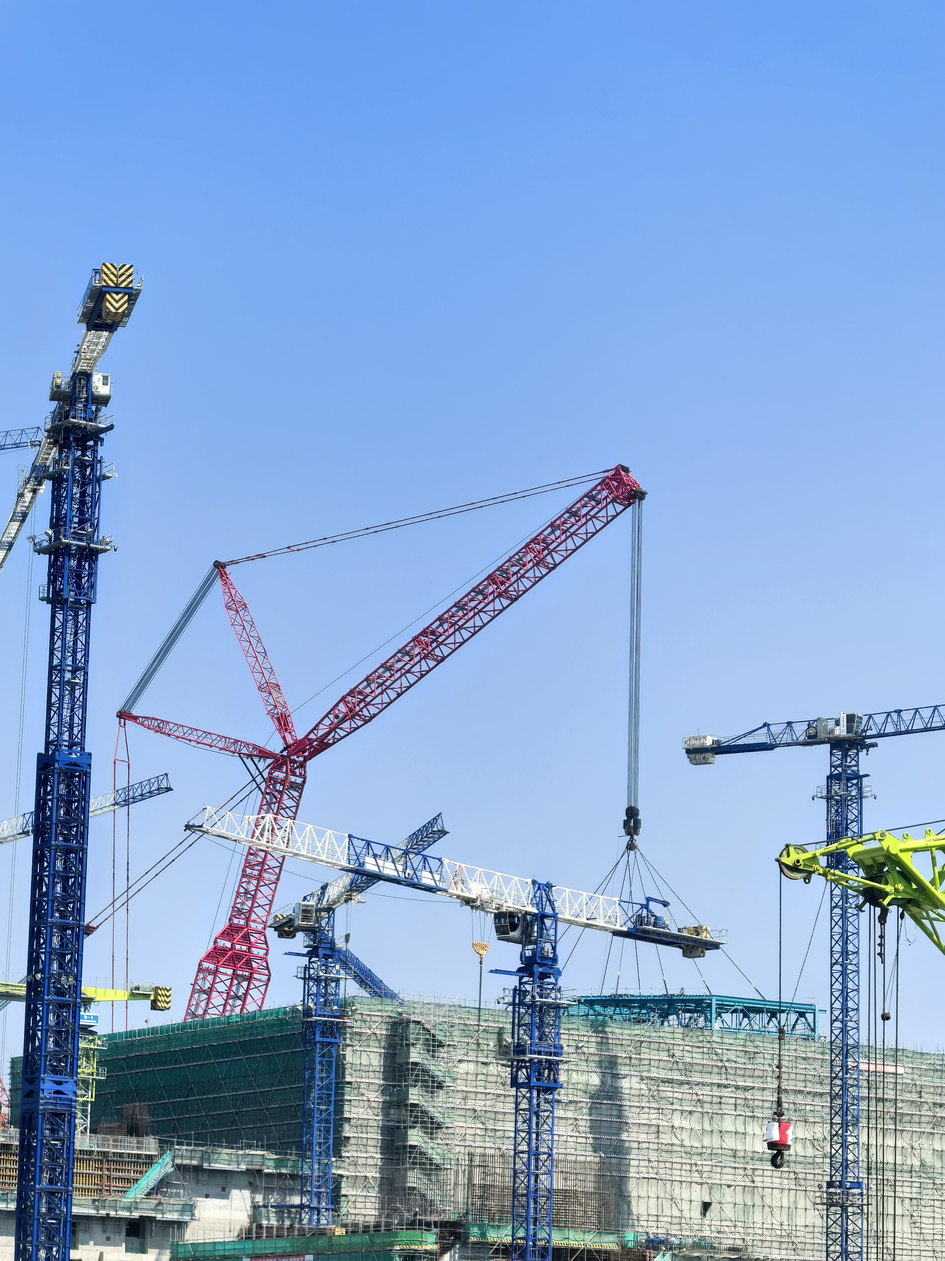 微特汽車(chē)吊智能安全監(jiān)測(cè)解決方案